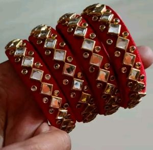 4 Kundan Bangle