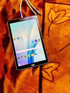 Samsung Galaxy Tab E 9.6&#34; SM-T560NU 16GB White