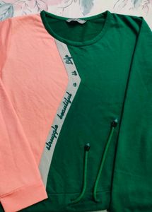 Colorblock Graphic Sweatshirt Top