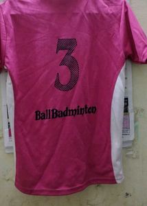 5 In 1 Sports T-shirt (Size S And M)
