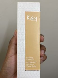 Kay Beauty Hydrating Foundation In Shade -165N Tan