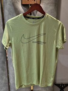 Womens Drifit Tshirt