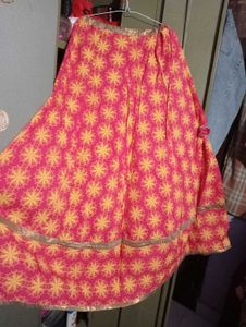 SKIRT💗(free Croptop)
