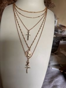 Cross&amp;Rose 5 Layered Neckchain