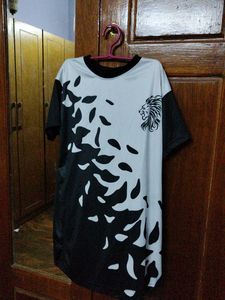 Black And White T-shirt