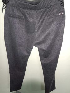 Women&#39;s Jeggings