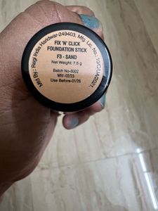 🆕Sery Fix N’ Click Foundation Stick- Sand
