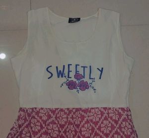 Cute &#39;Sweetly&#39; Graphic Tee