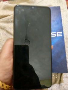 Vivo V20 SE (Model V2022) smartphone.