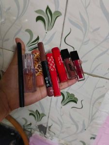 Lipstick Bundle