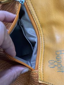 Baggit Originals Sling Bag With Back Zipper