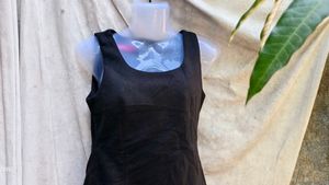 581212. Little Black Dress