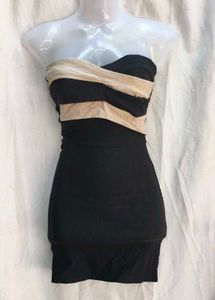 1681. Chic Black Bodycon Mini Dress