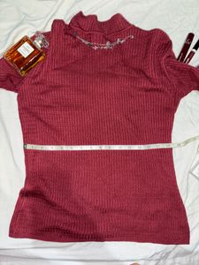 Turtle Neck Fitted Top Maroon