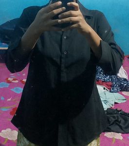 black shirt