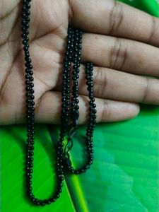 Black beads chain
