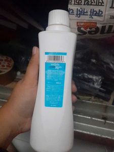 L&#39;Oreal 20 Volume Cream Developer
