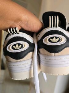 ADIDAS - ADI2000 W Sneakers