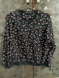 Daisy print Crop Top With satin Lace