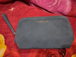 Lookfantastic Pouch