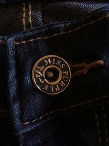 Leaf Design Blue Denim From Miss Purple 💙💅✨