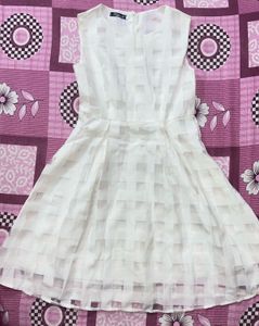 White Dress🦢