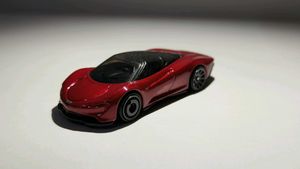 Hot Wheels McLaren Speedtail Red