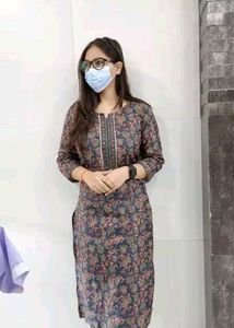 Kashvi Fashionable Kurtis