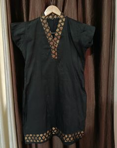 Dazzling Black Kurta With Embarking Golden Border✨