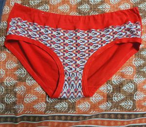 red preloved brief