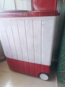 Red & White Portable Washing Machine