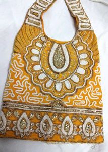 lehenga halter neck