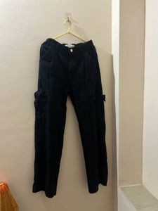 Black Jeans and T shirt