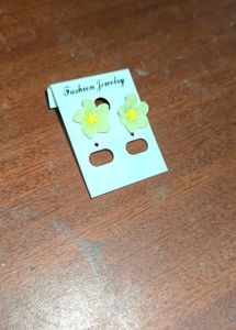 Cute Flower Stud Earrings