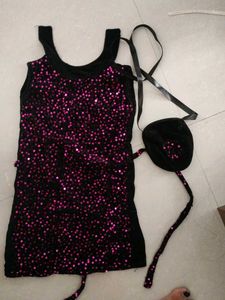 One piece With purse size 3 years