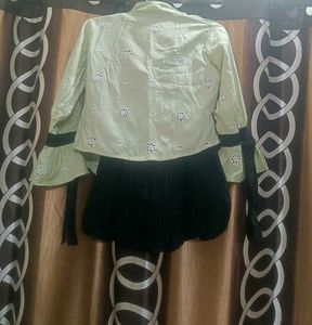 Green Top With Detachable Jacket