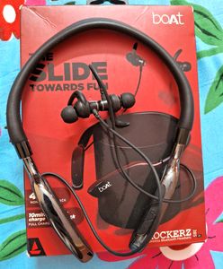 Boat Rockerz: Wireless Bluetooth Headsets