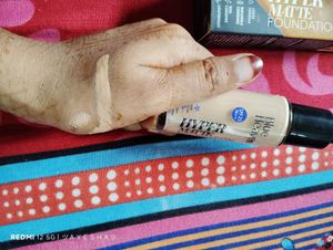 Blue Heaven Foundation &amp; Compact Powder