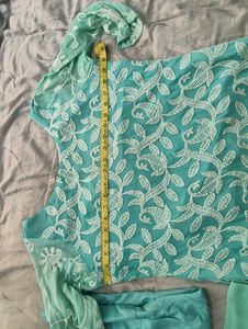 Pastel Green Georgette Chudithar Set