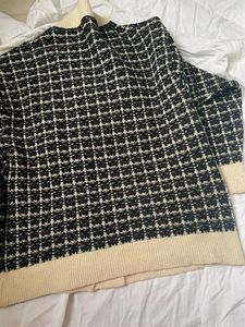 Price Drop 🎊Tweeted Cardigan 🎀