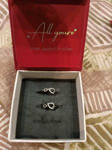 GIVA Oxidised Silver Toe Rings