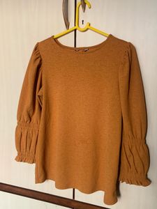 Max Mustard Yellow Top