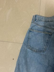 zara ripped jeans