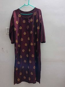 Embroidered Floral Maroon kurti ❣️