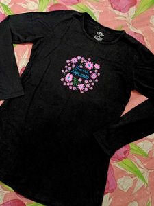 Black Full Sleeved TShirt For Girls