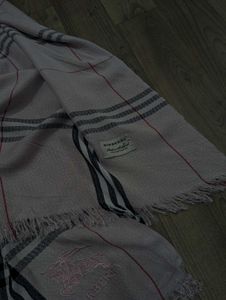 Burberry Schawl