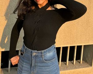 Cut-out Top