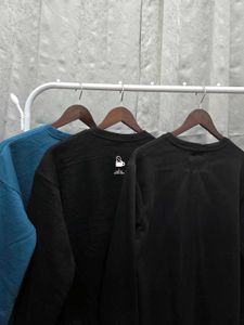 Sweaters &amp; Knits