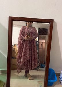 anarkali gown with duppta