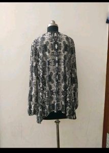 Animal Print V-Neck plus size Top